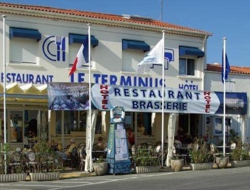 Logis Hotel Le Terminus Bourcefranc Exterior foto