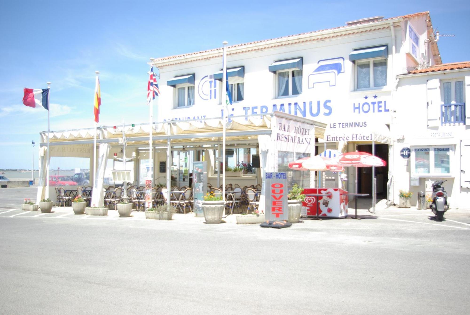 Logis Hotel Le Terminus Bourcefranc Exterior foto