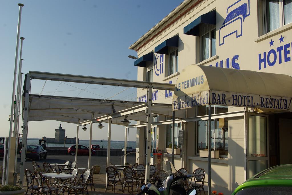 Logis Hotel Le Terminus Bourcefranc Exterior foto